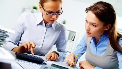 Mách bạn cách sắp xếp chứng từ trong phòng kế toán 18 bàn giao chứng từ kế toán